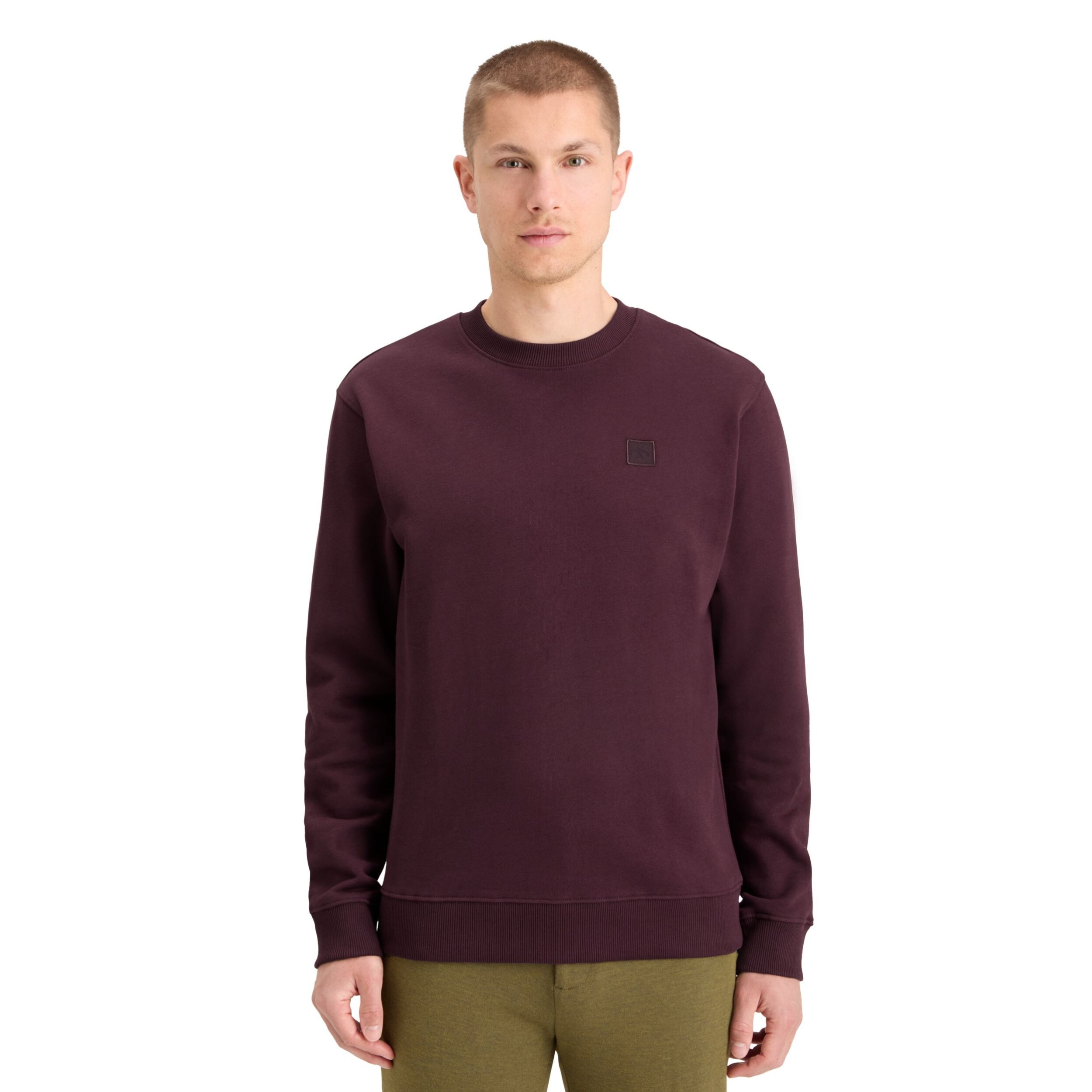 Dark Grape Essential Logo Badge Crew