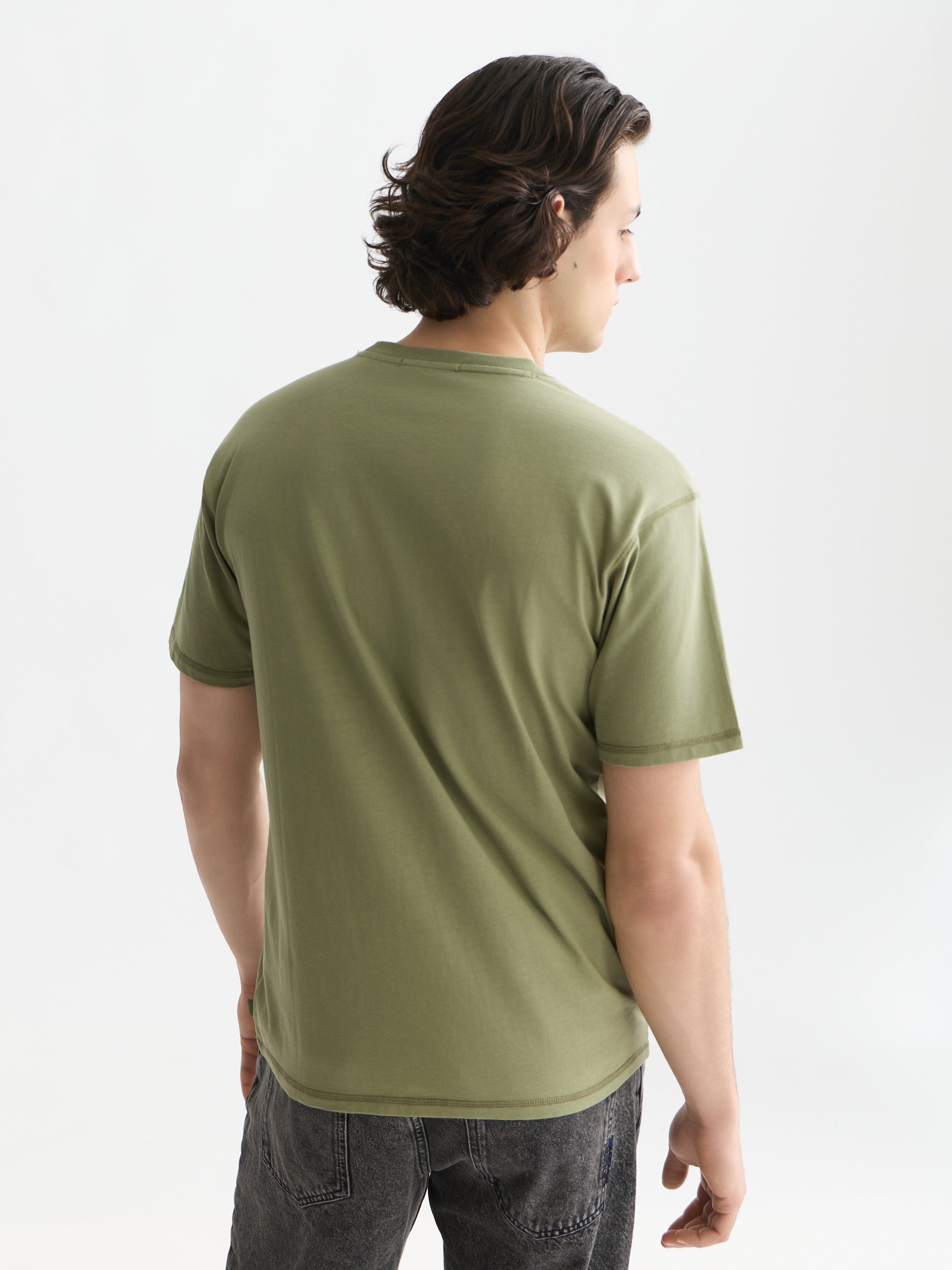 Chest Pocket With Artwork Relaxed Fit T-Shirt - Oil Green