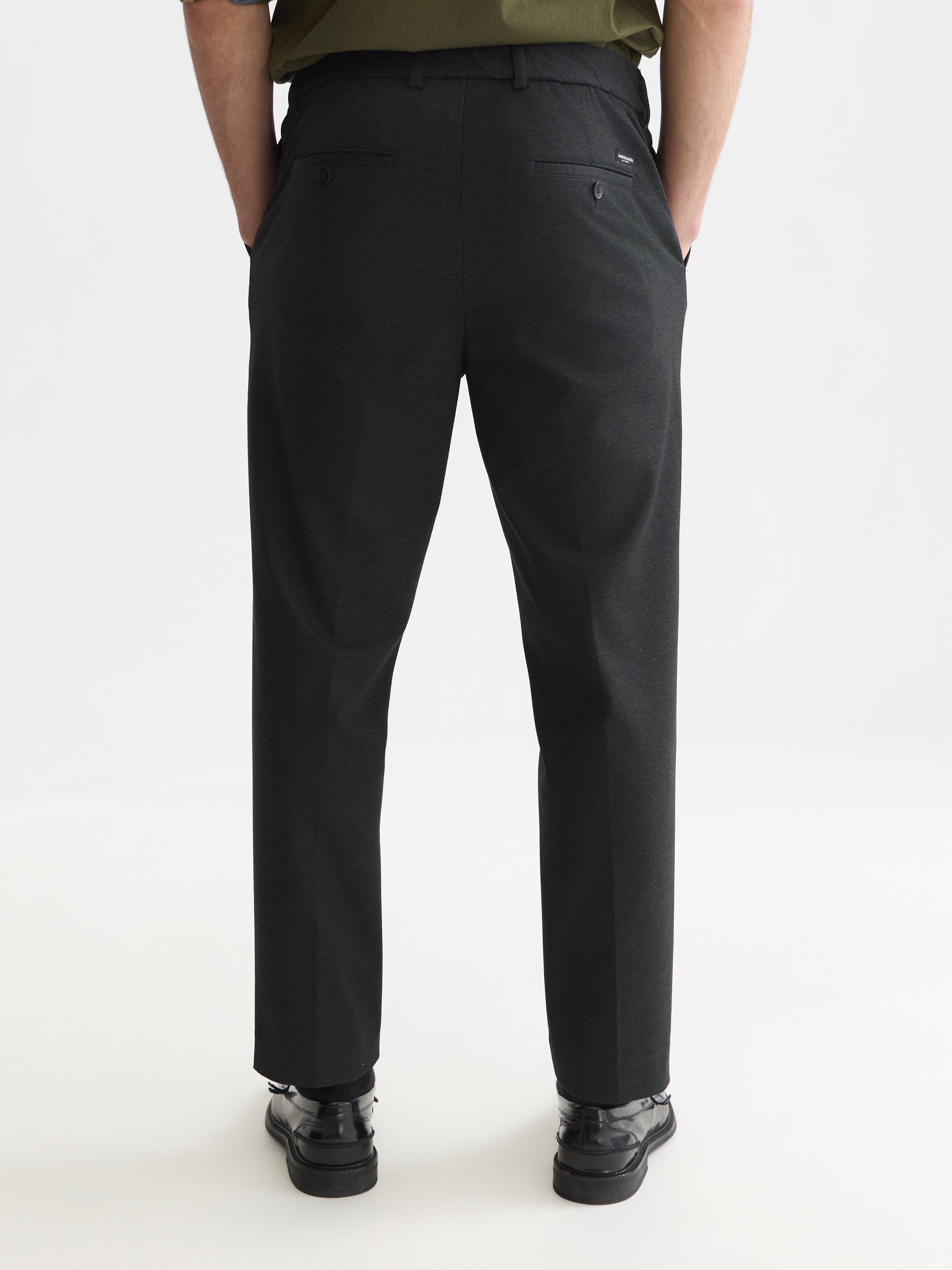 Finch Tailored Yarn-Dyed Technical Jersey Jogger - Forest Night
