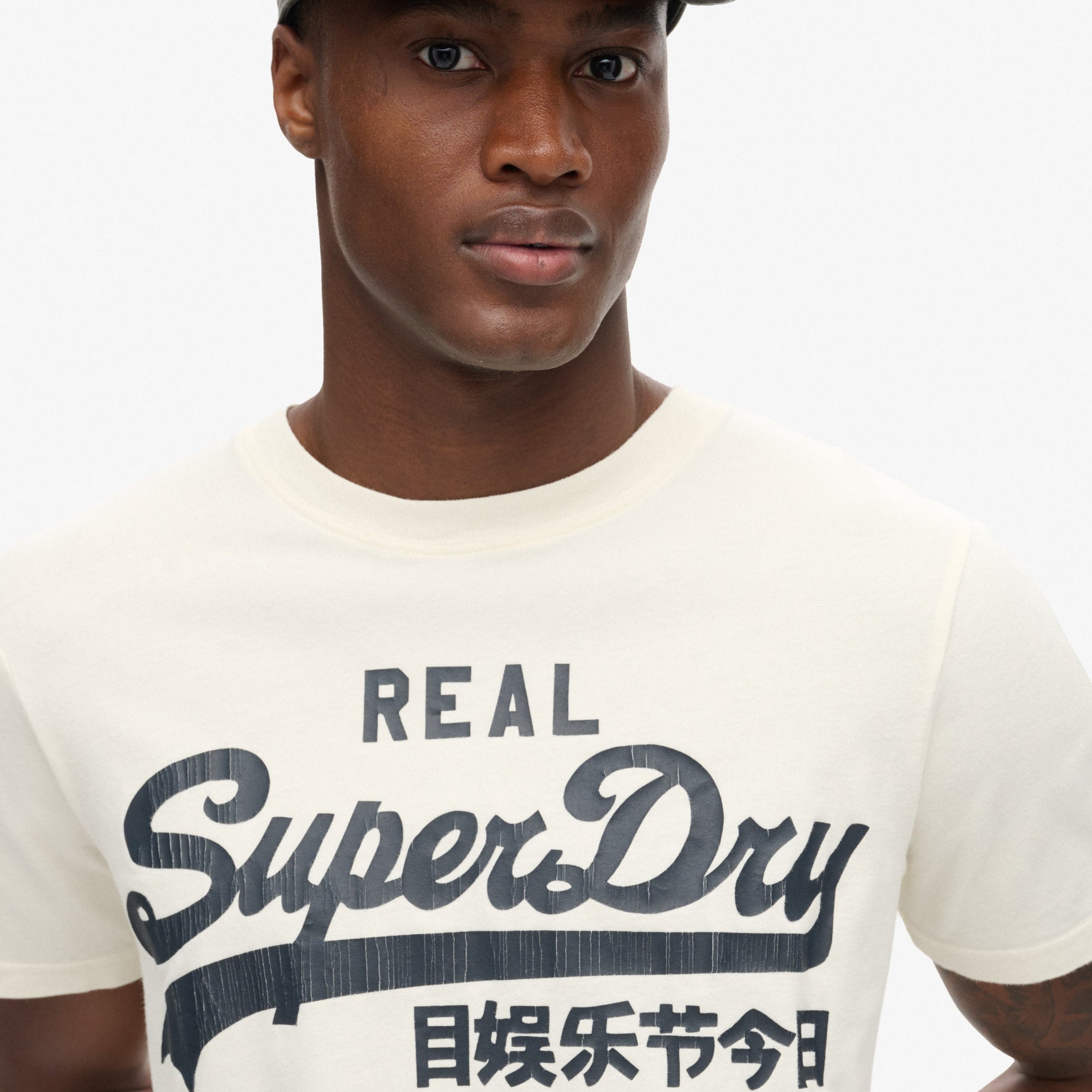 Ecru Classic Vl Graphic T-Shirt