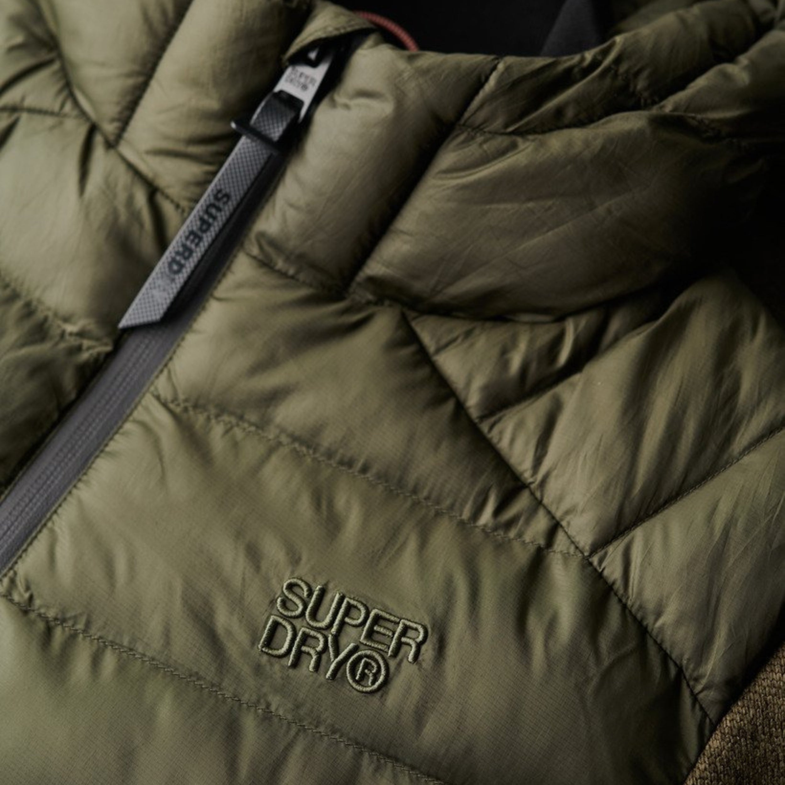 Veste hybride tempête en maille à capuche vert kaki chiné