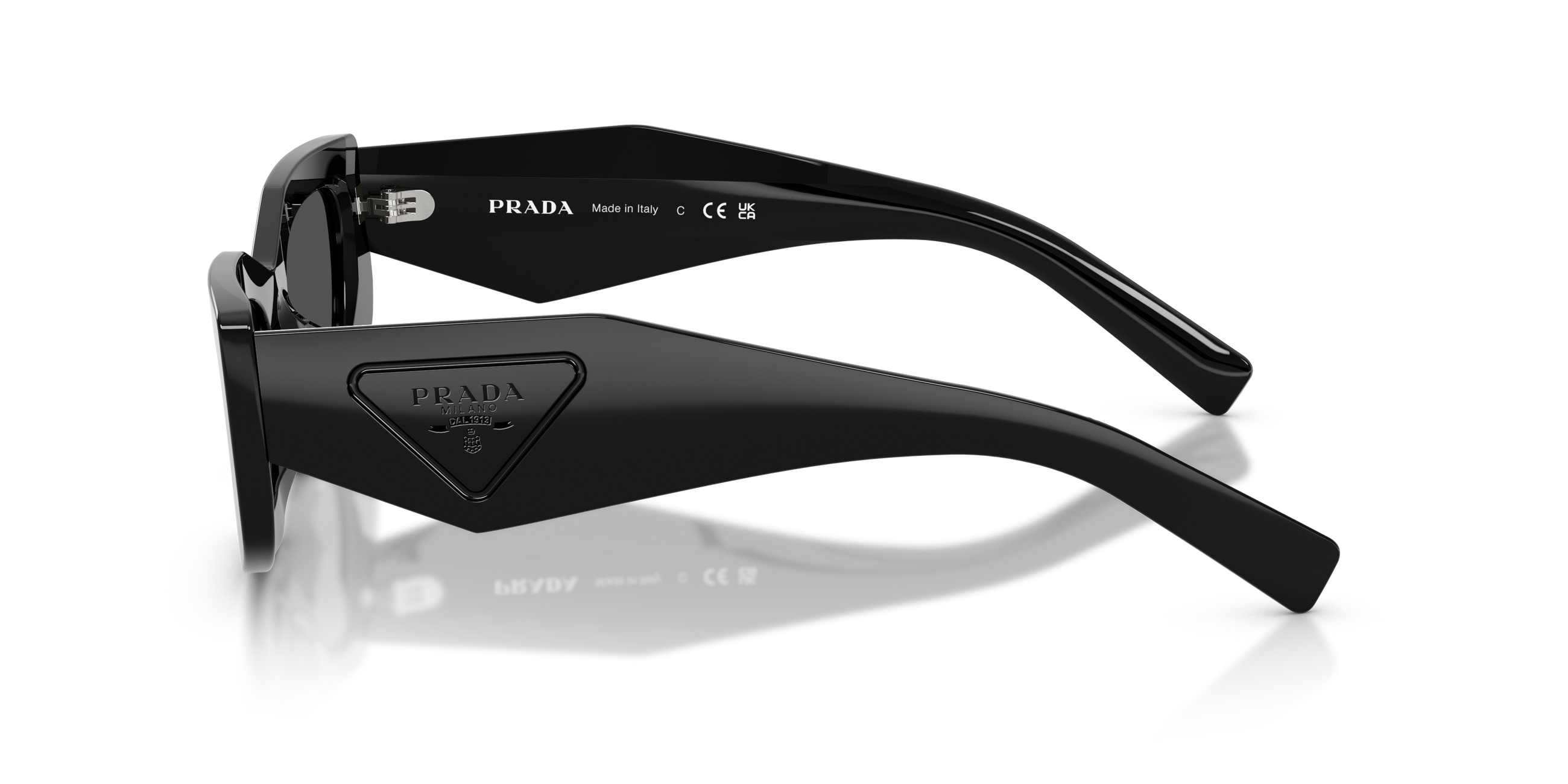 0PR D03SD - Black