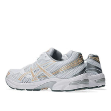 GEL-1130 - White and bisque