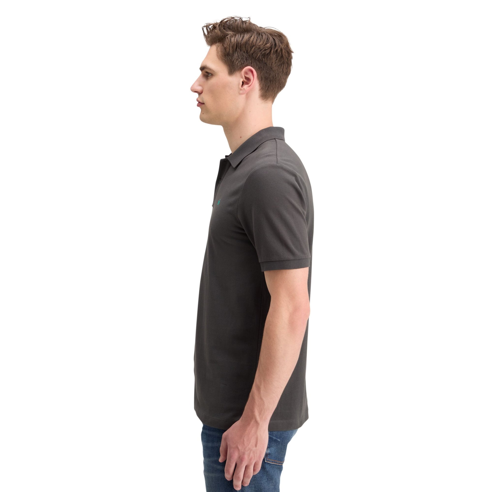 Vinyl Essential Logo Pique Polo