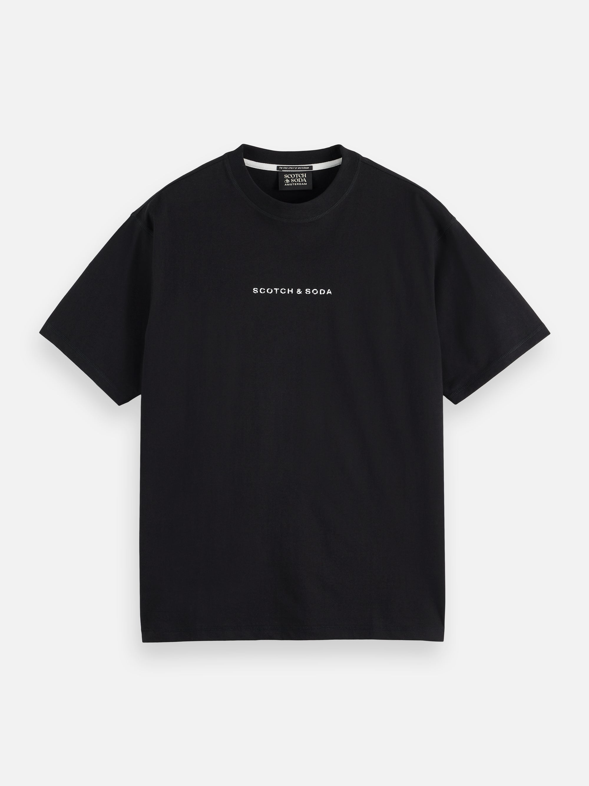 T-shirt noir avec logo sur la poitrine