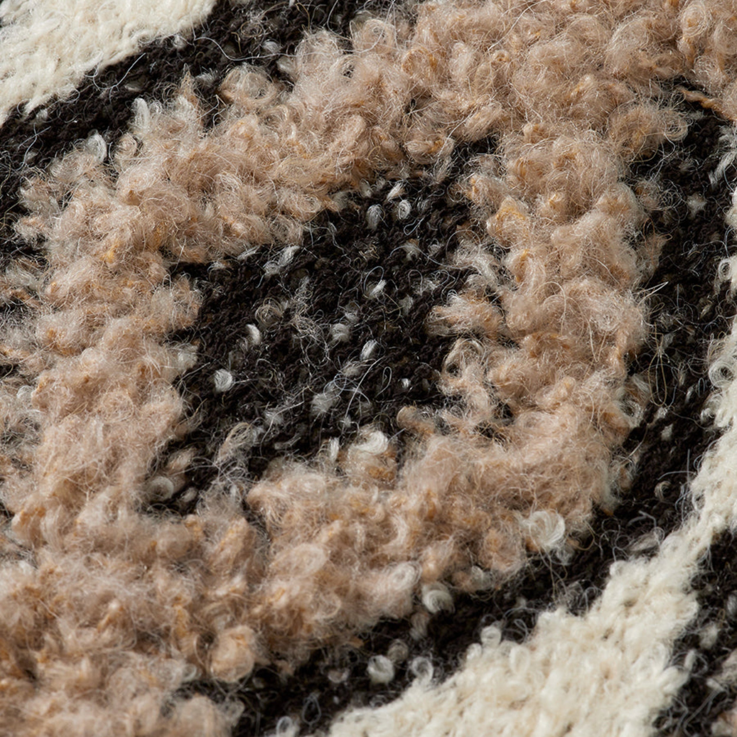 Argyles Jacquard Dropped Shoulder Pullover - Eggnog