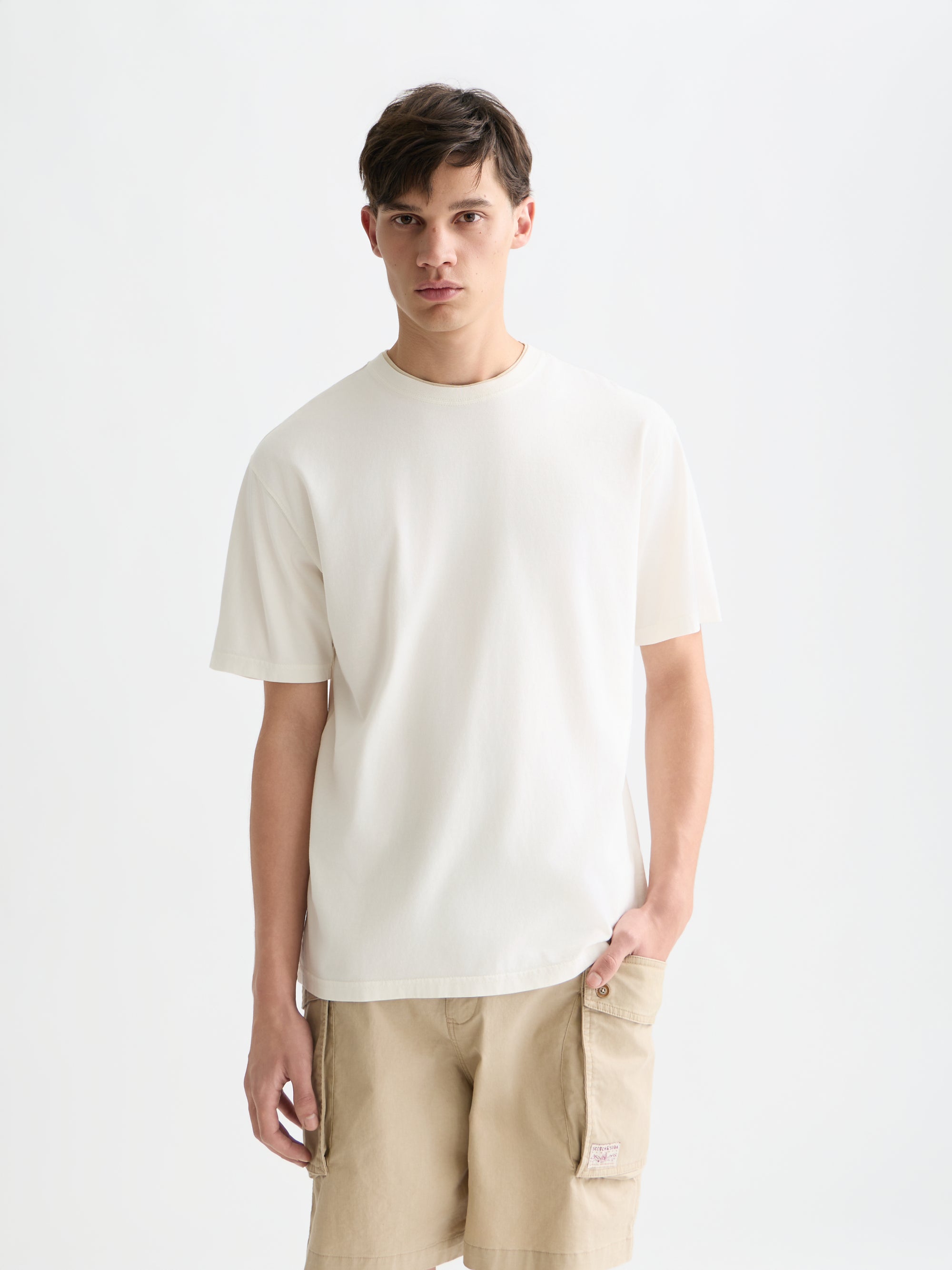 T-shirt coupe décontractée teint en pièce 3 Crosses - Couleur lait de poule