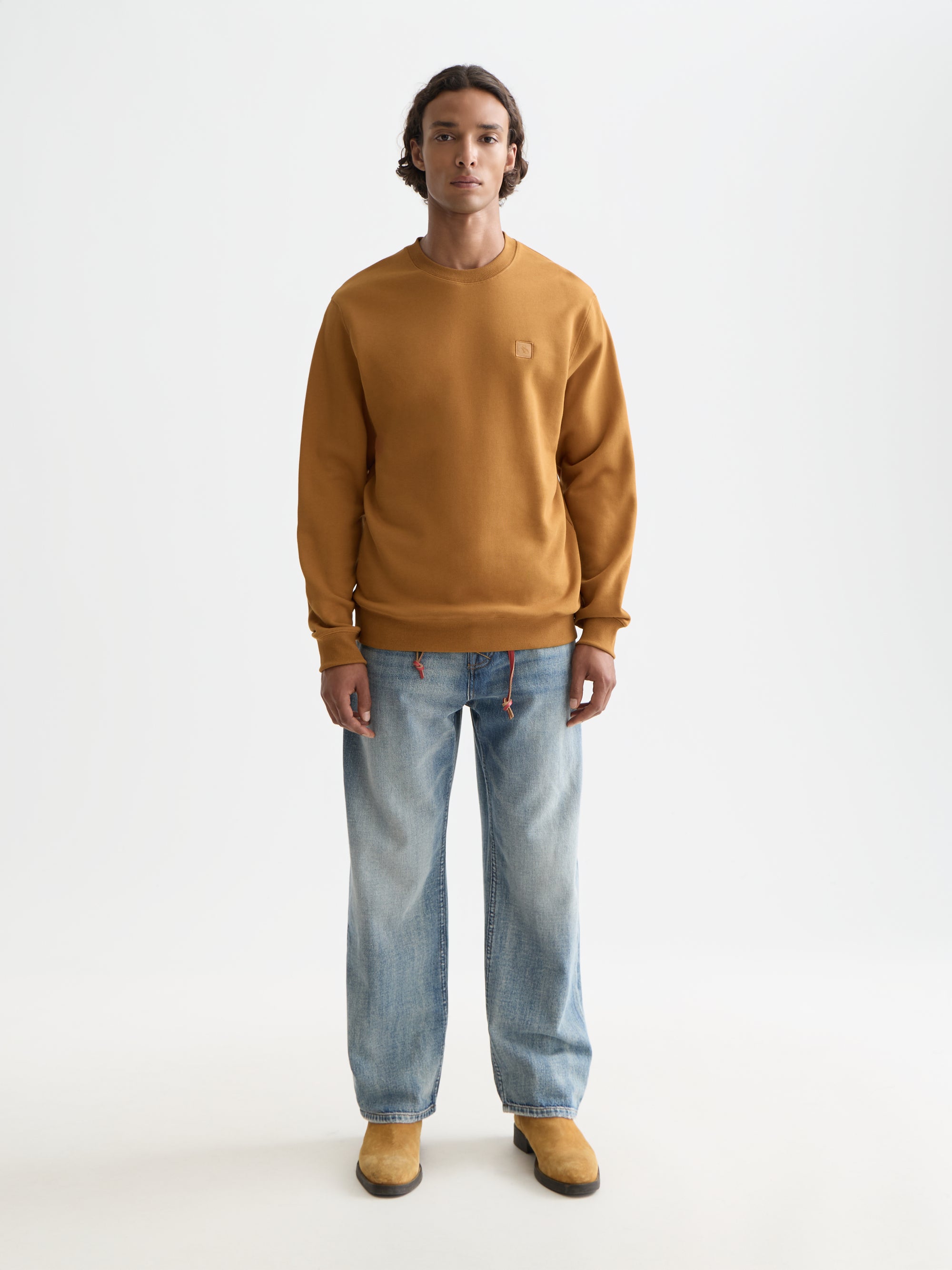 Logo Badge Sweatshirt - Cathay Spice