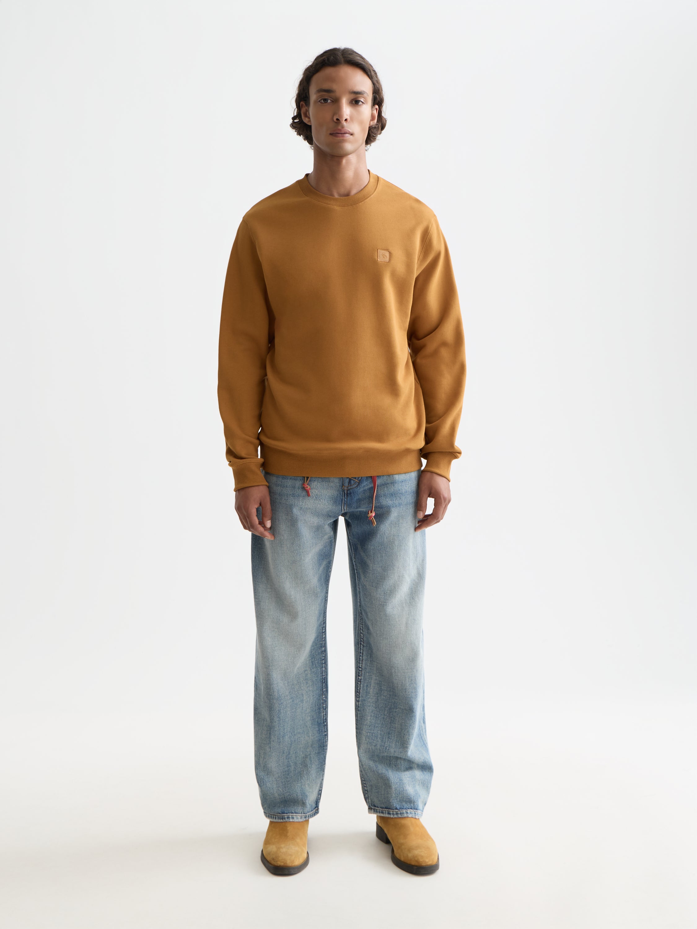 Logo Badge Sweatshirt - Cathay Spice