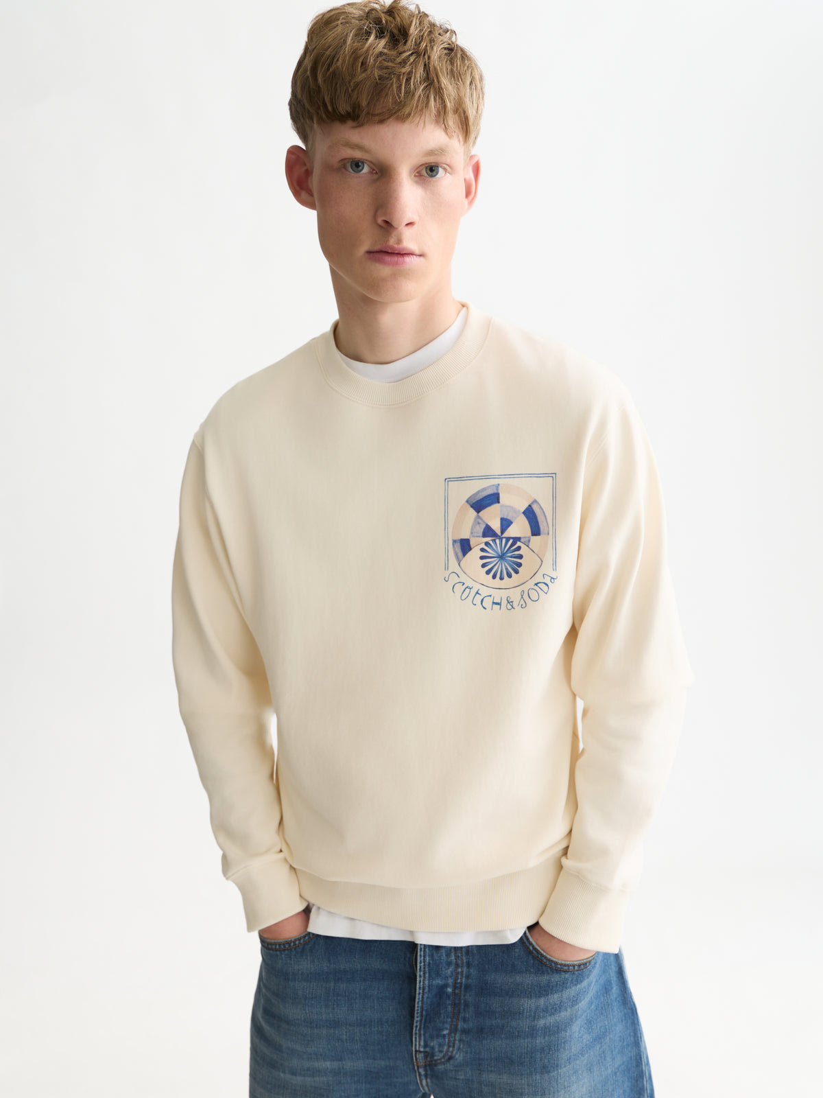 Front And Back Artwork Regular-Fit Sweatshirt WI26 - Eggnog