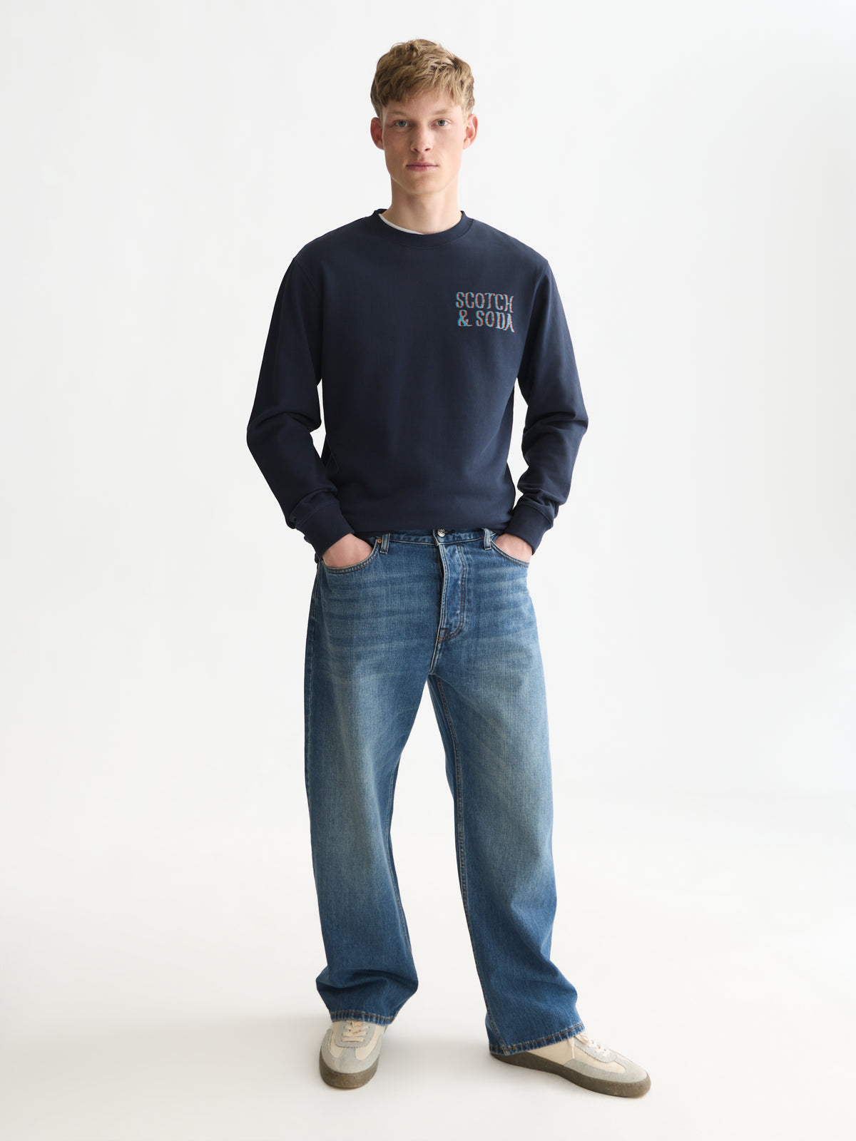 Front And Back Artwork Regular-Fit Sweatshirt WI26 - Sky Captain-3