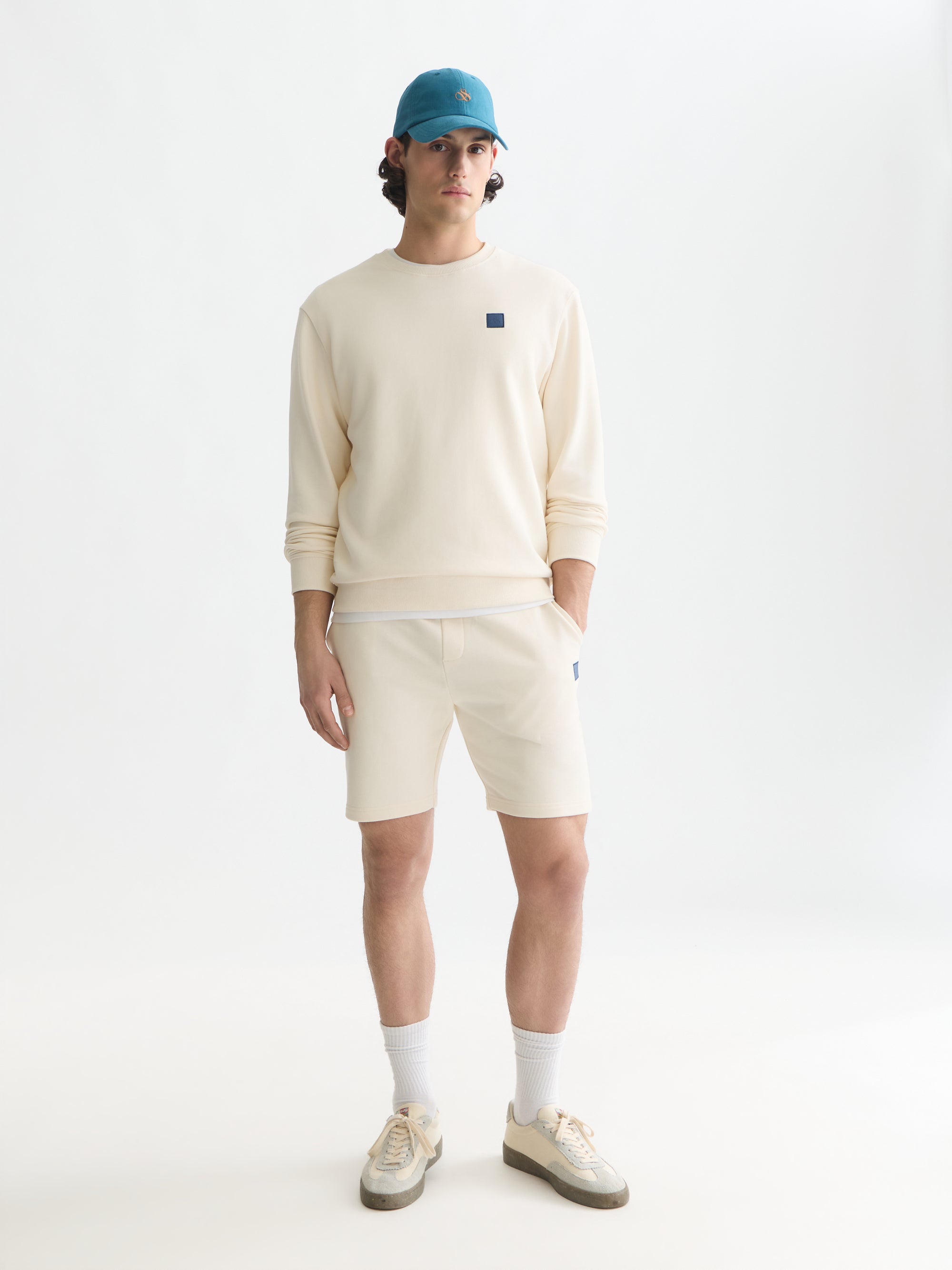 Logo Badge Regular Fit Sweatshorts - Eggnog