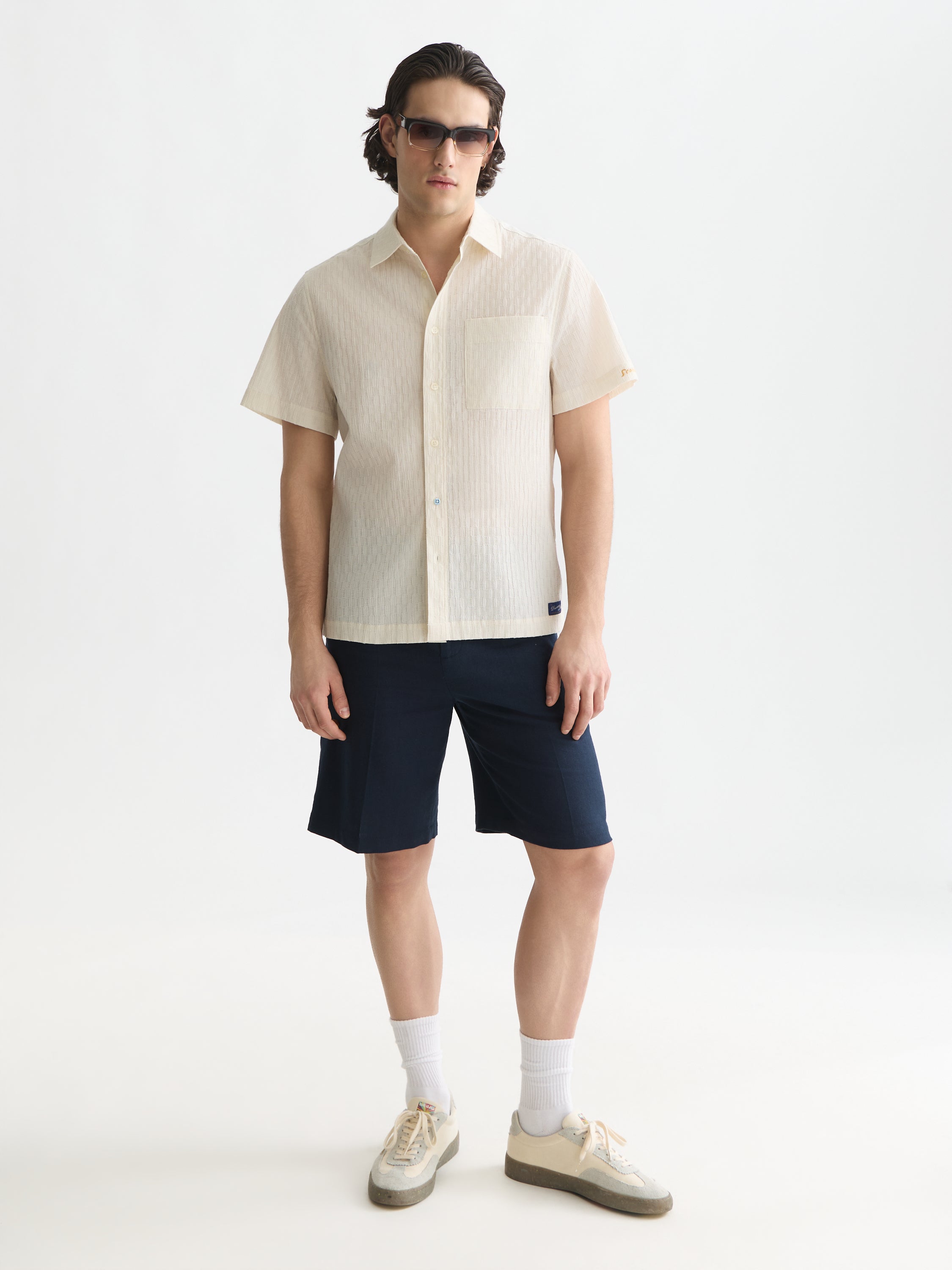 Jacquard Seer-Sucker Regular Fit Short-Sleeved Shirt - Eggnog