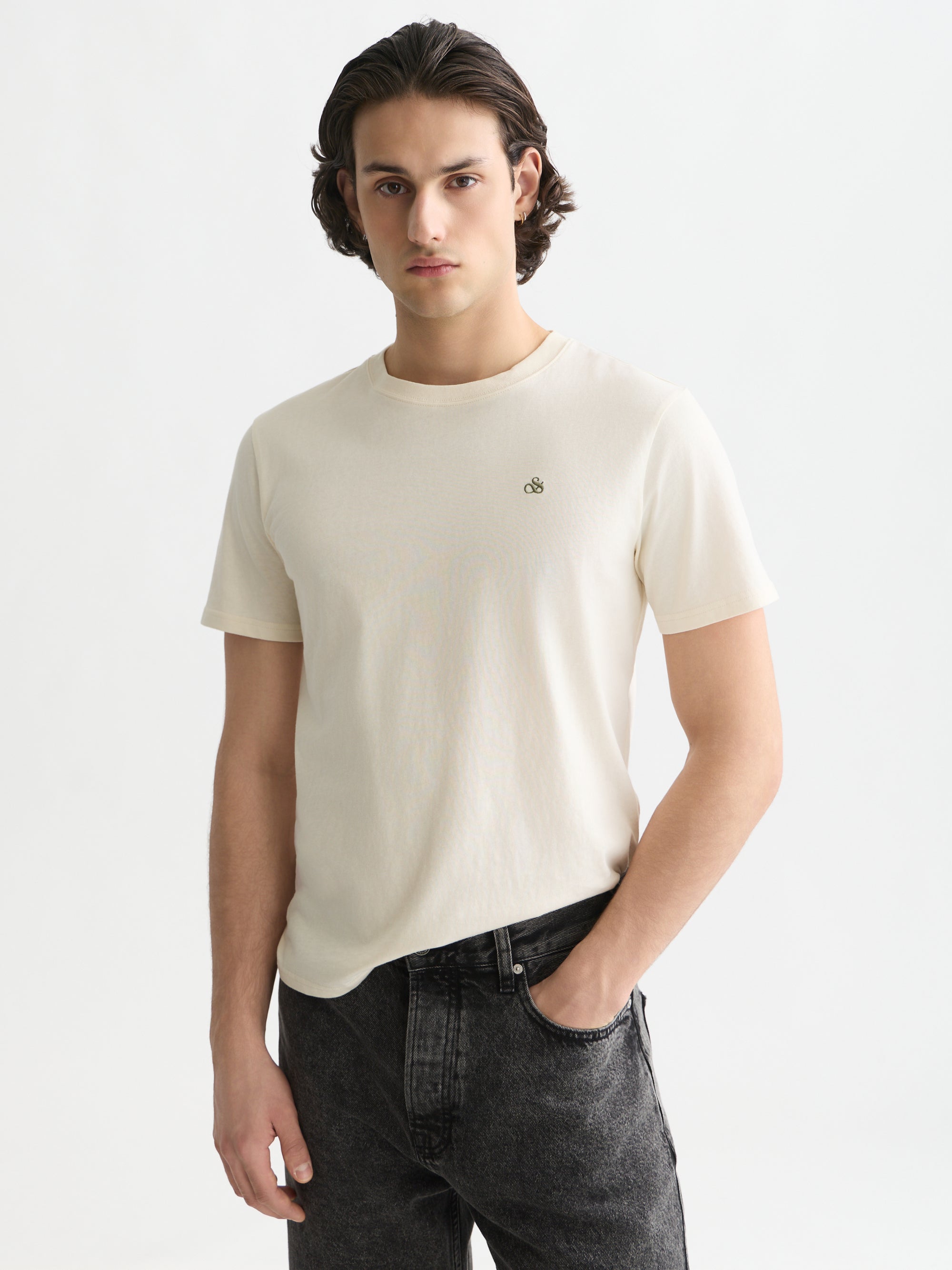 Seasonal Core Chest Logo Regular Fit T-Shirt - Eggnog