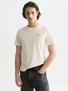 Seasonal Core Chest Logo Regular Fit T-Shirt - Eggnog
