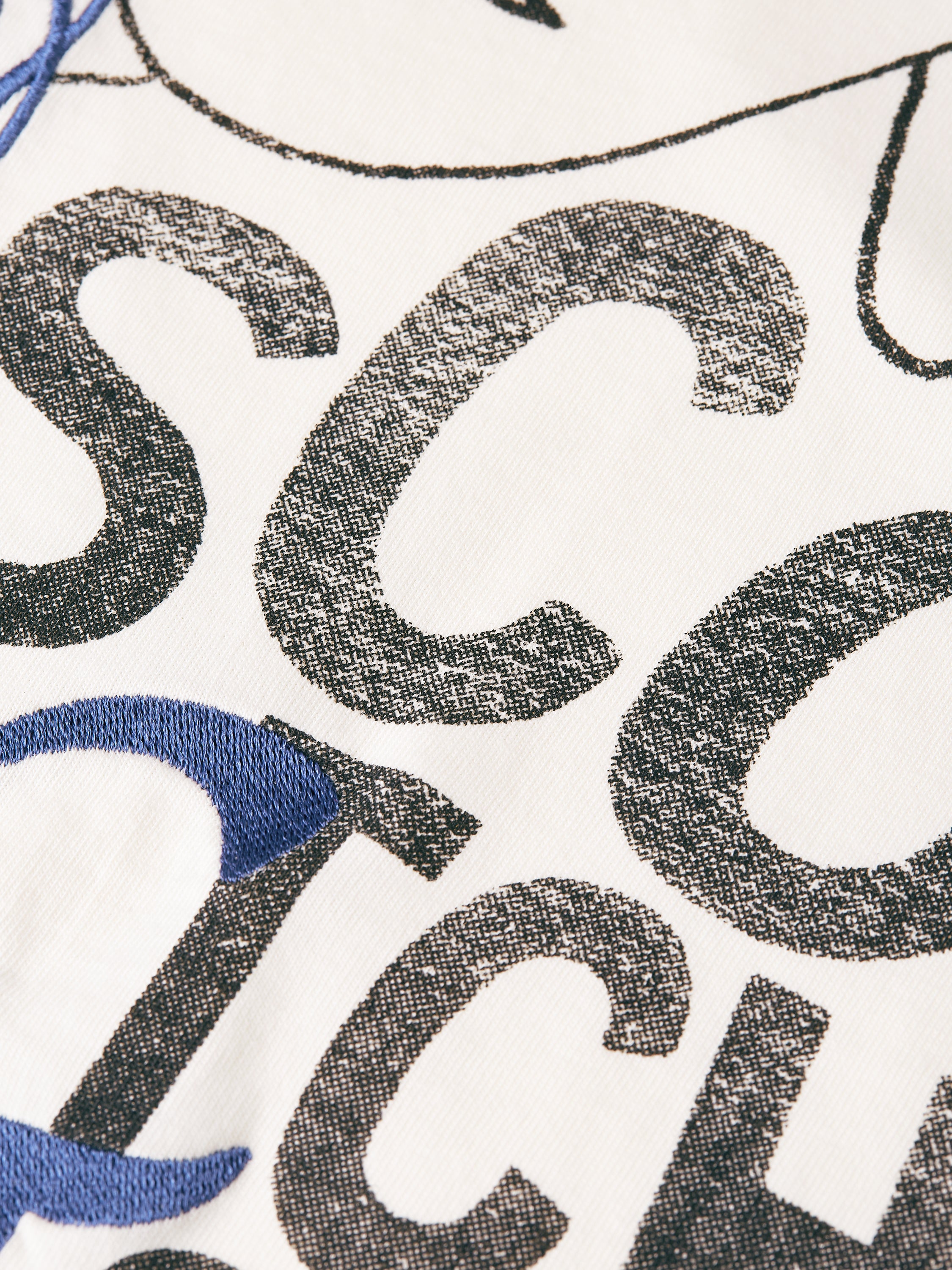 Worked-Out Artwork Loose Fit T-Shirt - Eggnog