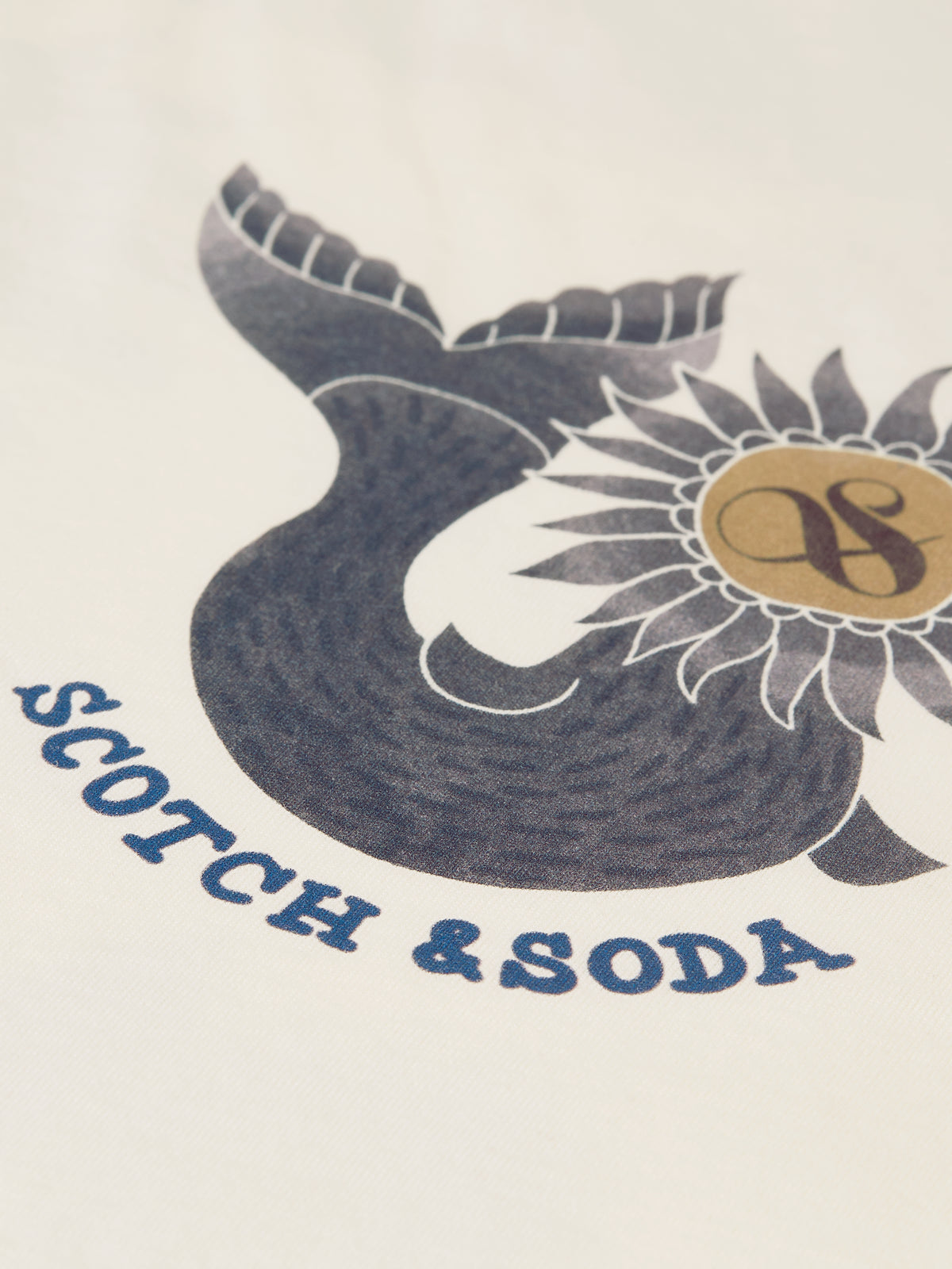 Front And Back Artwork Loose-Fit T-Shirt - Eggnog