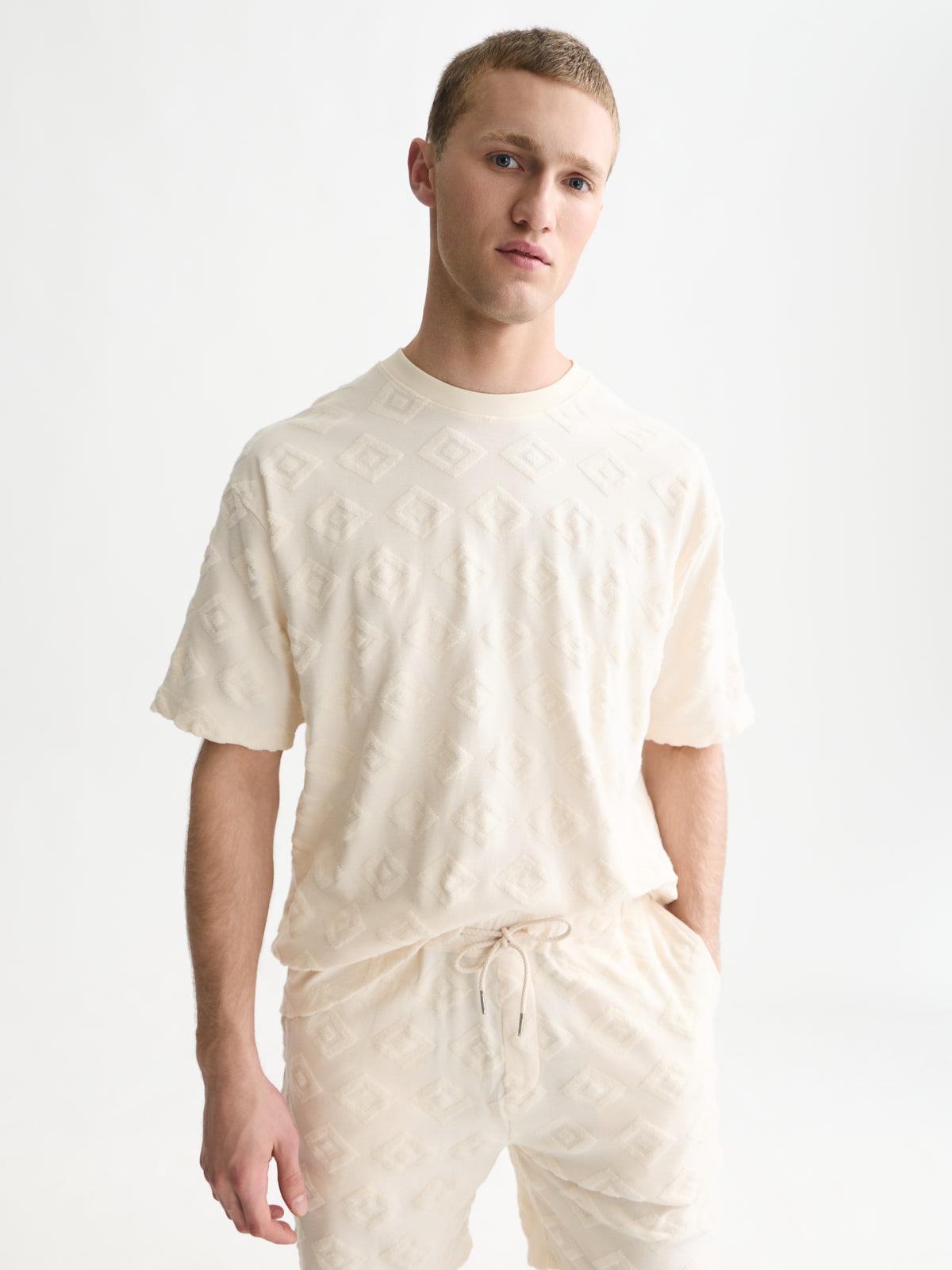 Jacquard Loose-Fit T-Shirt - Eggnog