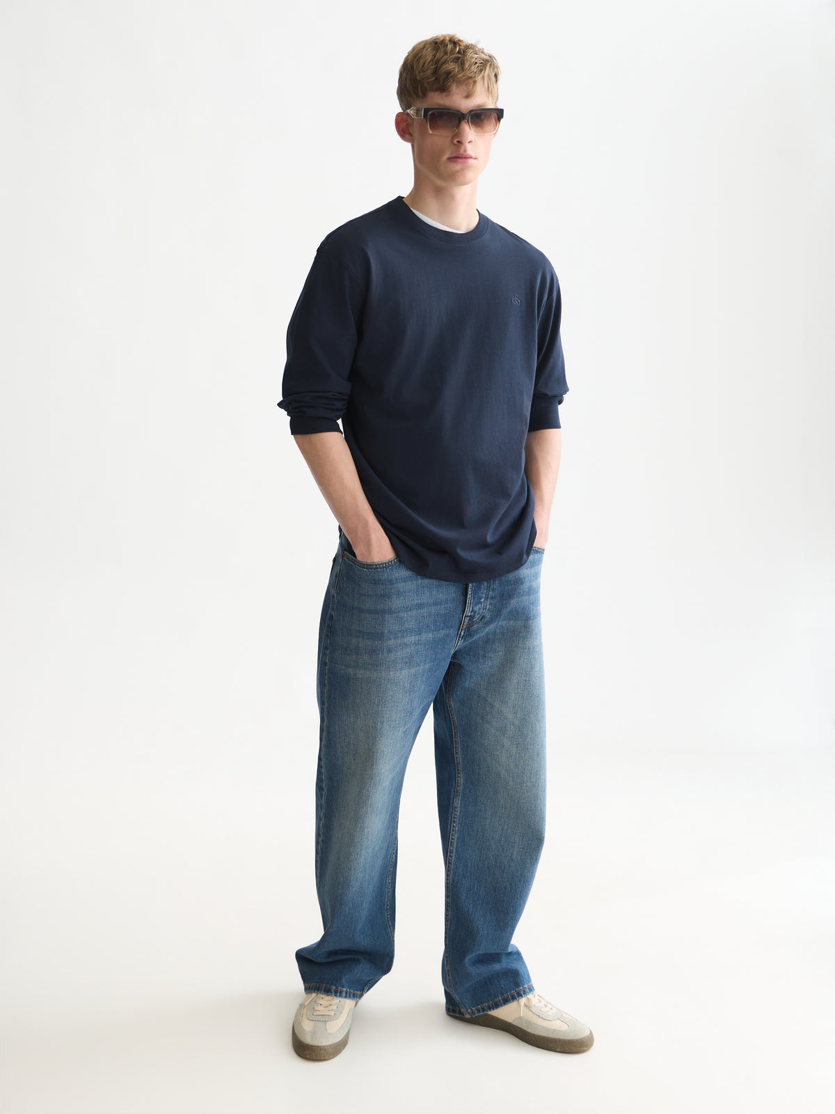 Embroidered Logo Long Sleeved Relaxed-Fit T-Shirt - Sky Captain-3