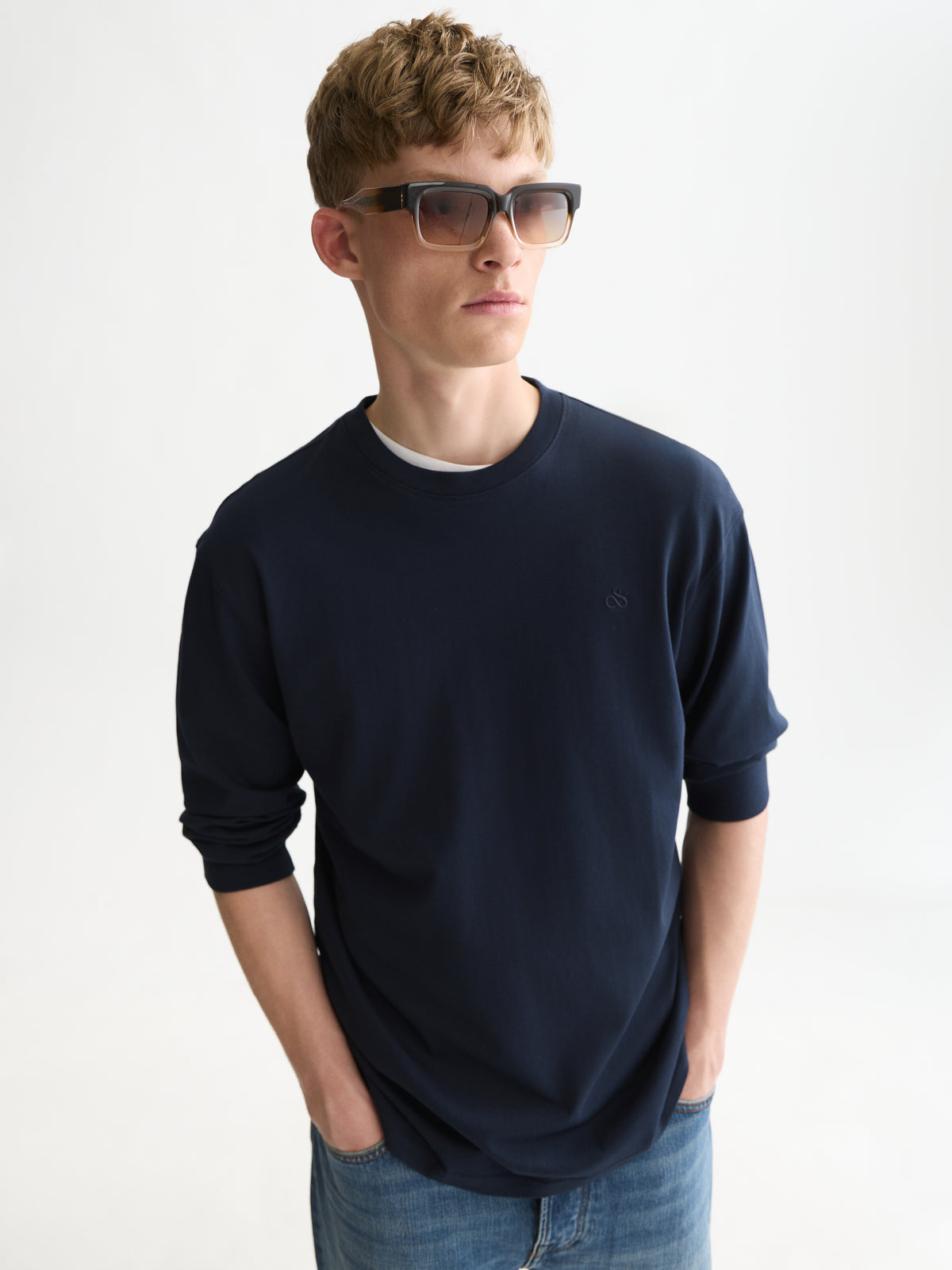 Embroidered Logo Long Sleeved Relaxed-Fit T-Shirt - Sky Captain-1