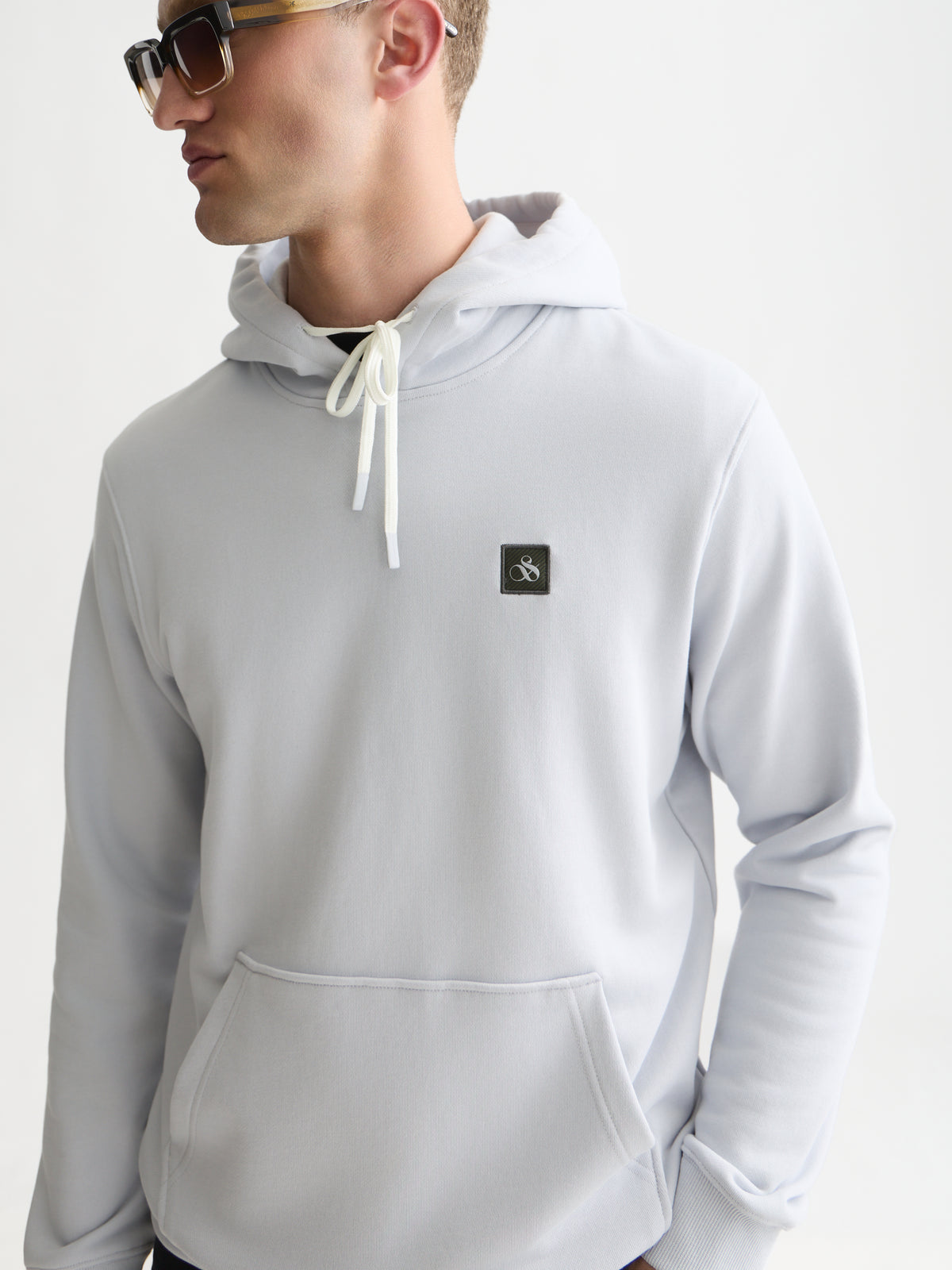 Logo Badge Regular-Fit Hoodie - Grey Dawn