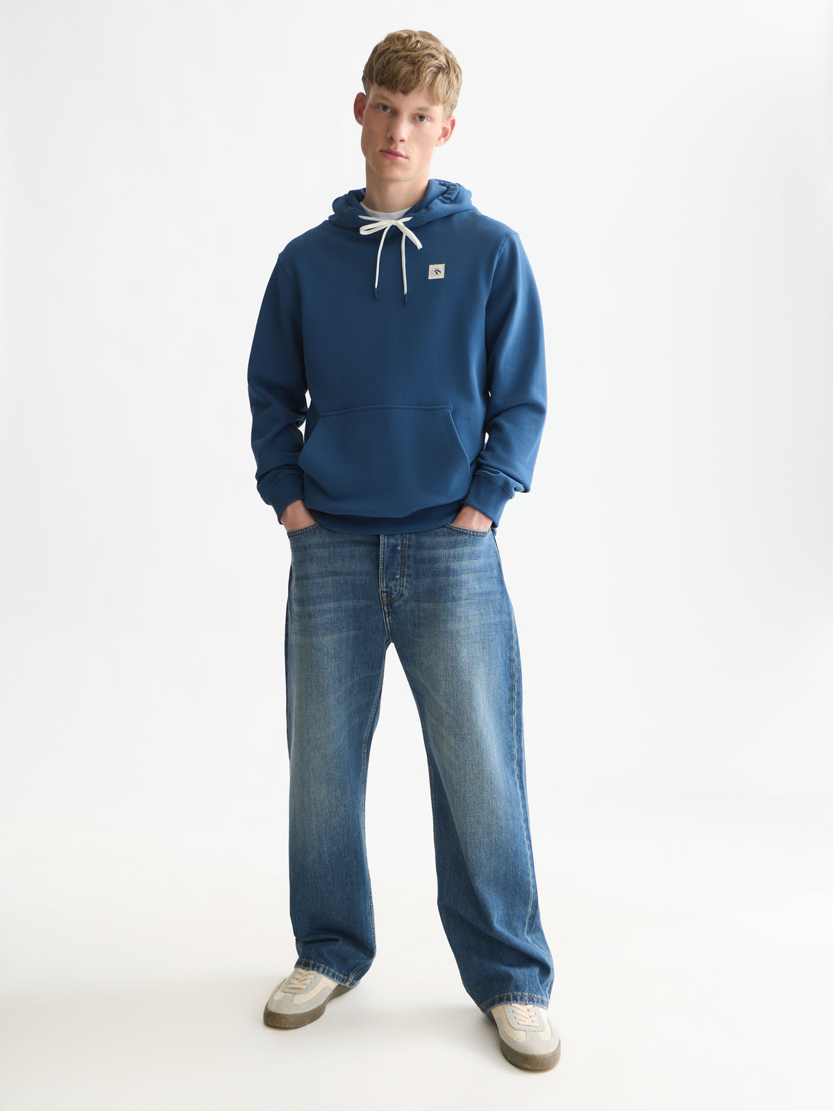 Logo Badge Regular-Fit Hoodie - Ensign Blue-3