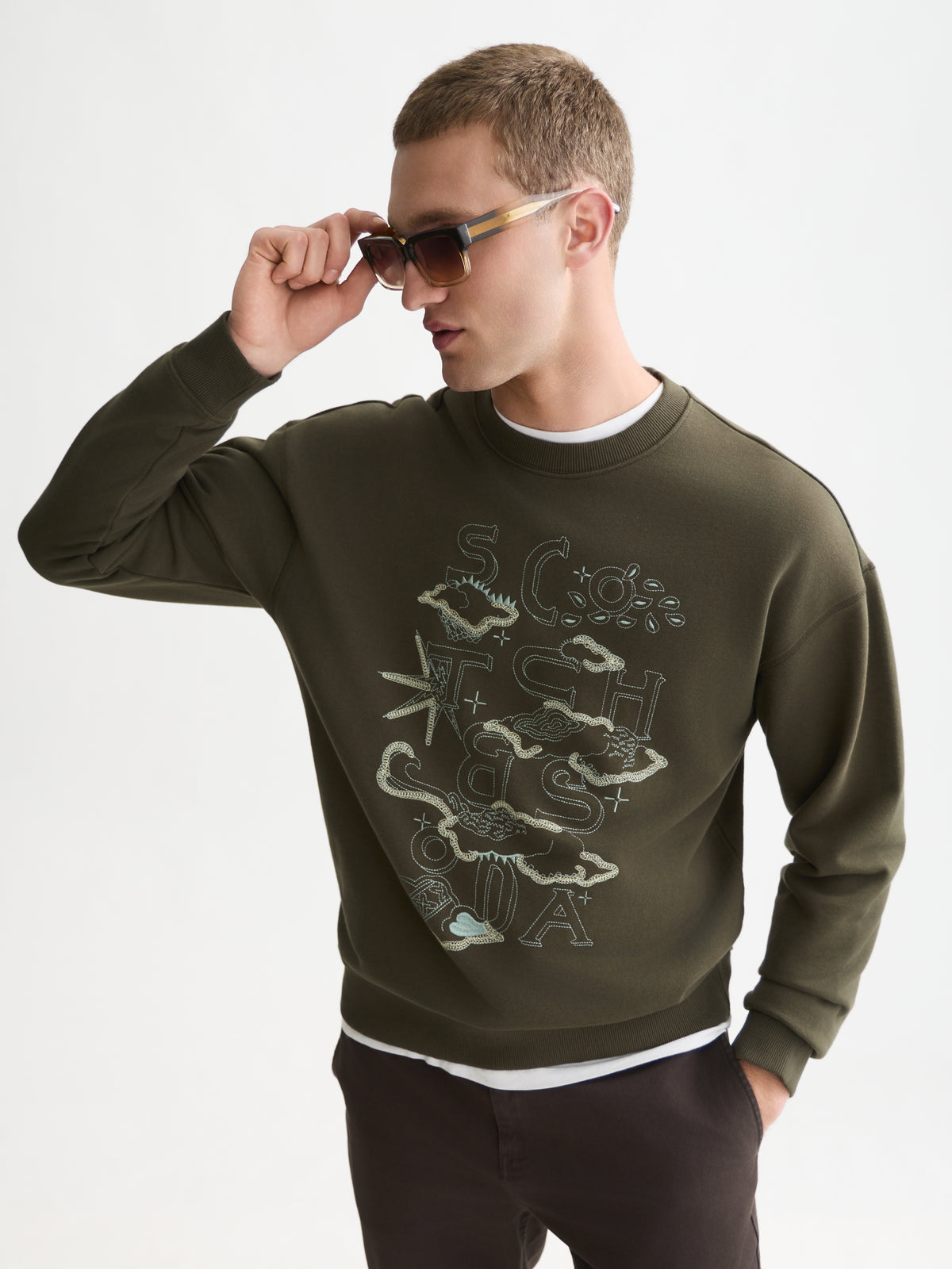Front Embroidered Artwork Relaxed-Fit Sweatshirt - Forest Night