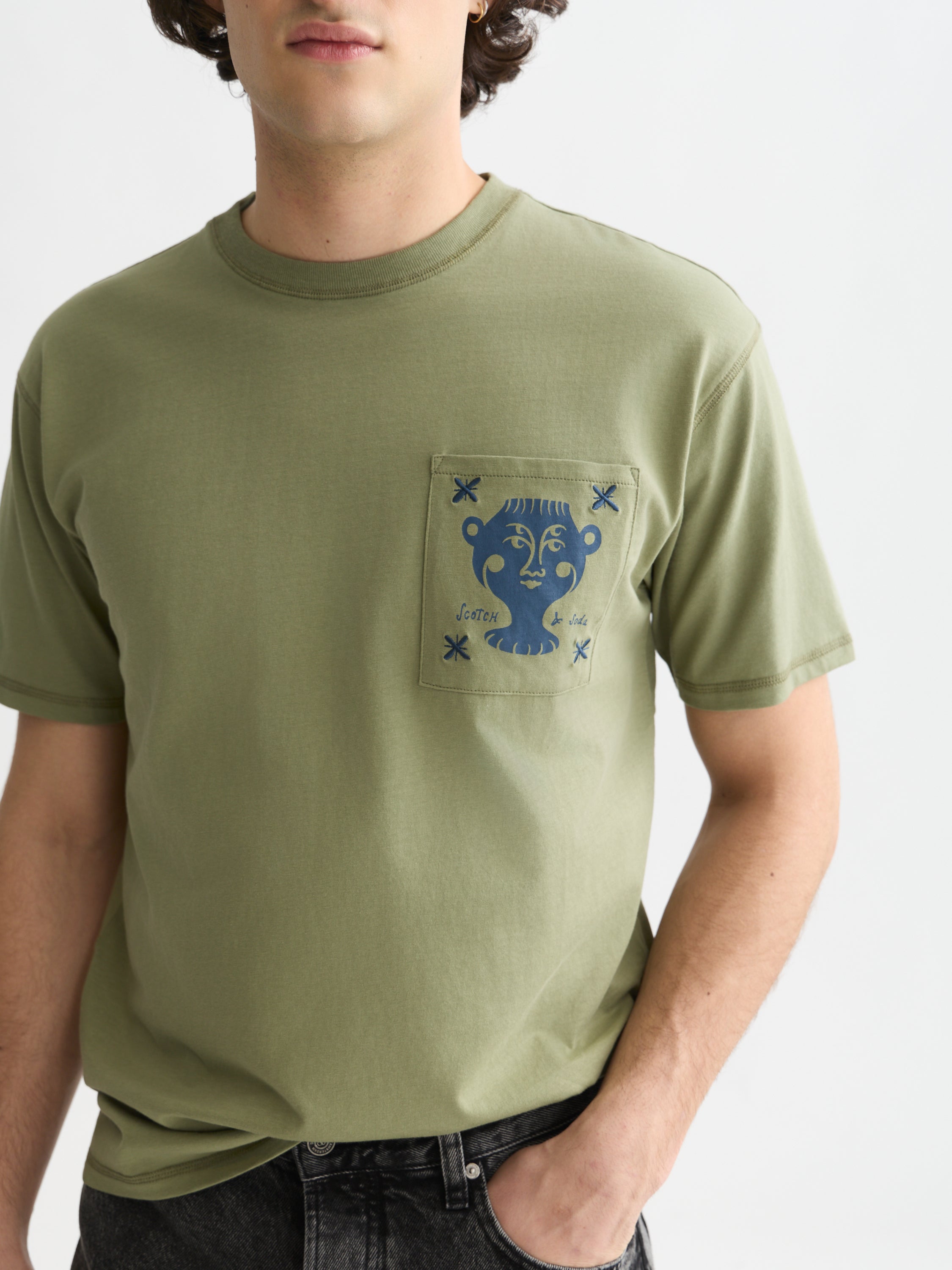Chest Pocket With Artwork Relaxed Fit T-Shirt - Oil Green