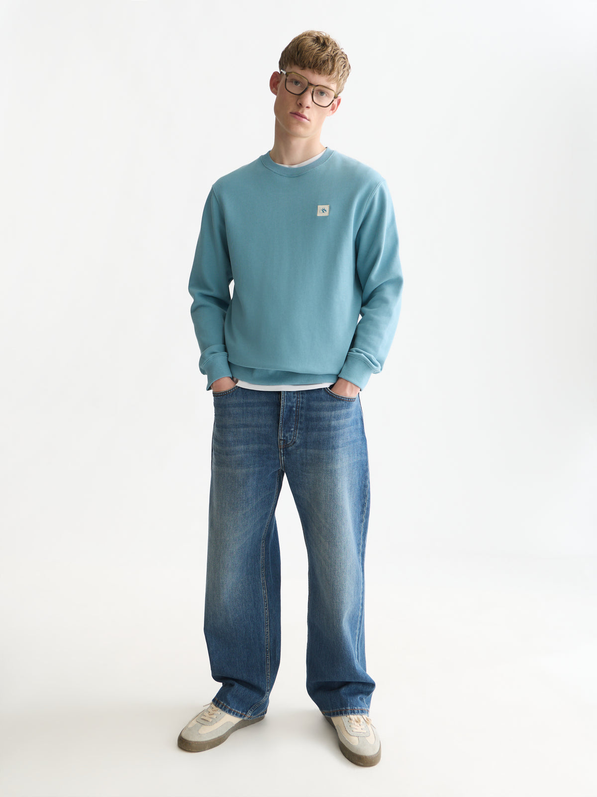 Seasonal Core Logo Badge Regular-Fit Sweatshirt - Adriatic Blue-3