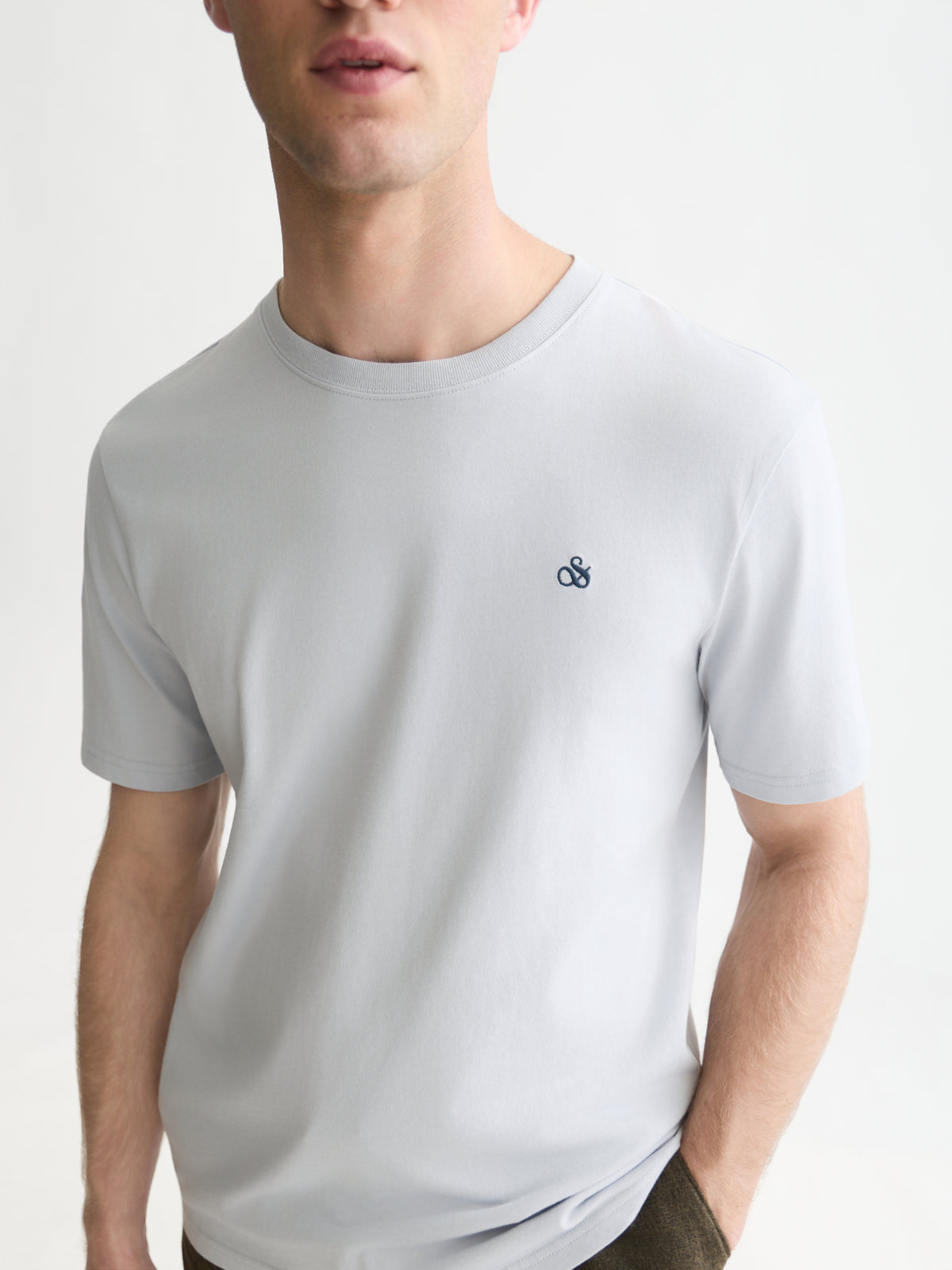 Seasonal Core Chest Logo Regular-Fit T-Shirt - Grey Dawn