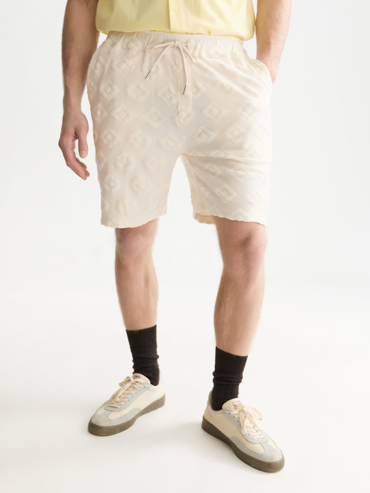 Fave Jacquard Terry Relaxed-Fit Bermuda - Eggnog