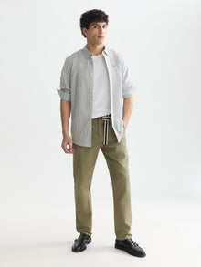 Warren Cotton Blend Twill Belted Chino - Oil Green