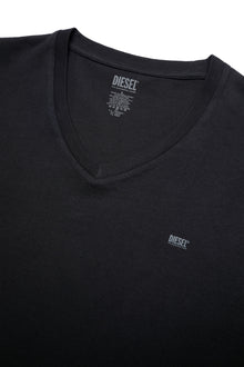Back Umtee Randal V-Neck T-Shirt