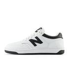480 - White & Black