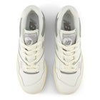 550 - White & Grey