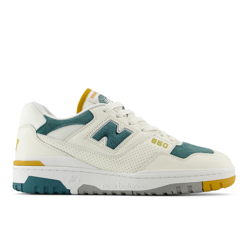 White & Green 550 Sneakers