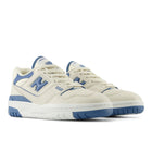 550 - White & Blue