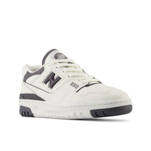 550 - Sea Selt & Dark Grey