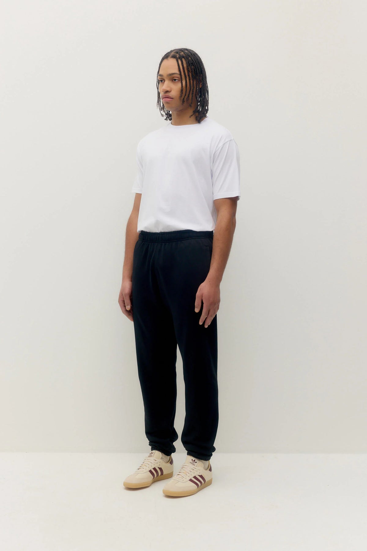Essential Sweatpant - Black-3