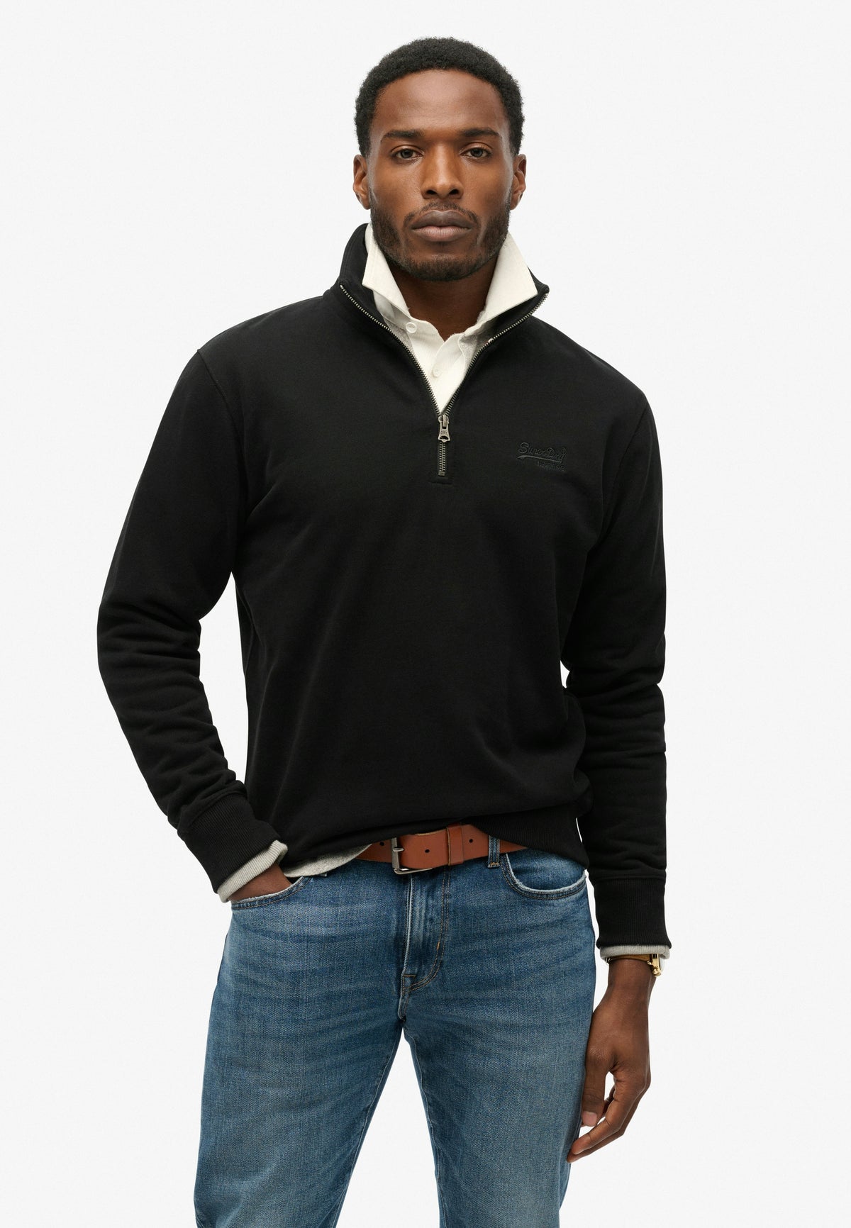 Essential Logo Half Zip - Black-1