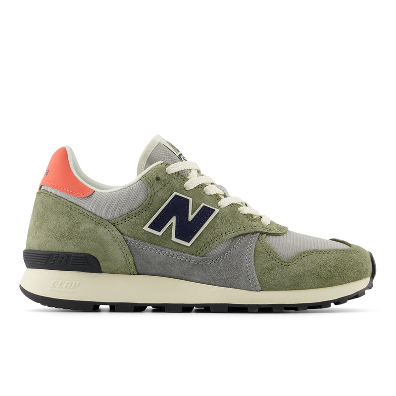 475 - Dark Olivine And Drift Red
