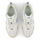 530 - Angora And Ice Blue