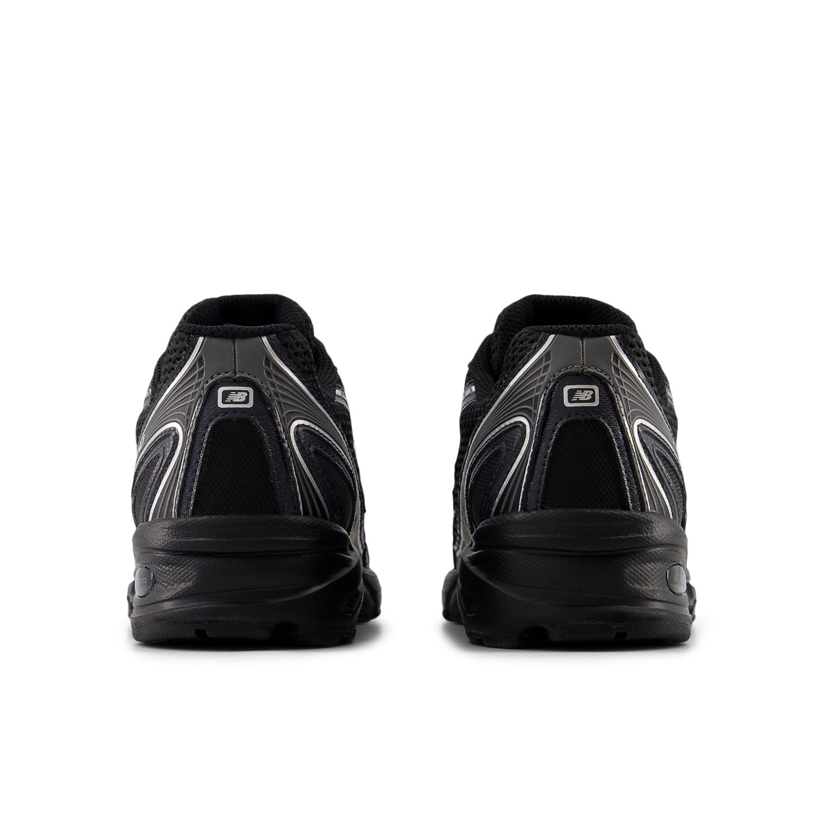 740 - Black with Silver Metallic