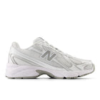 740 - White & Silver Metallic