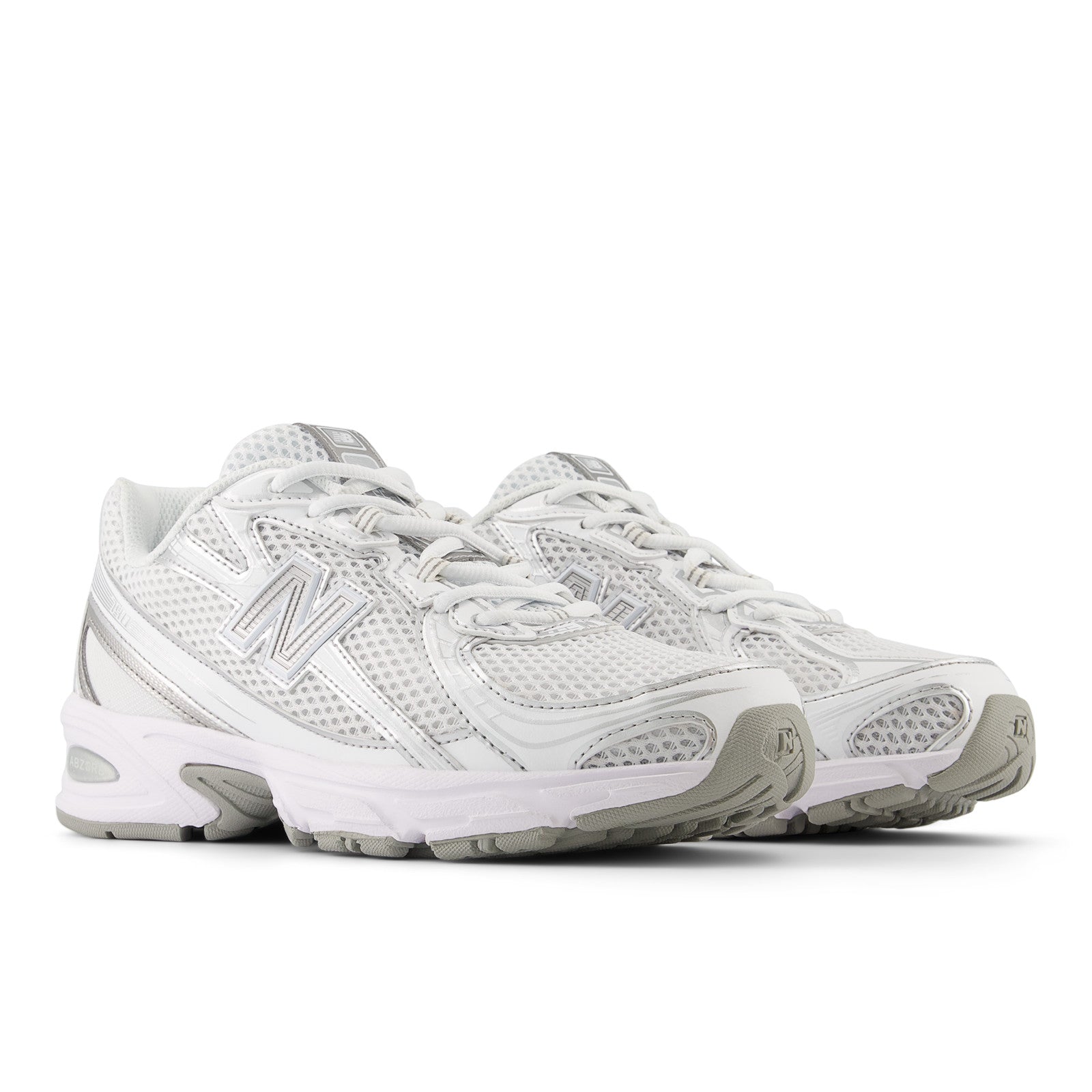 740 - White & Silver Metallic
