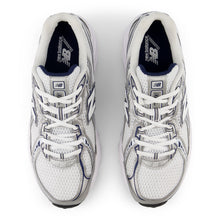 740 - Navy With Silver Metallic