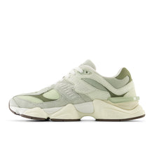 Baskets New Balance U9060EEC