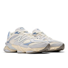 9060 - Pearl Grey