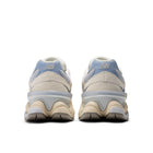 9060 - Pearl Grey