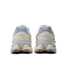 9060 - Pearl Grey
